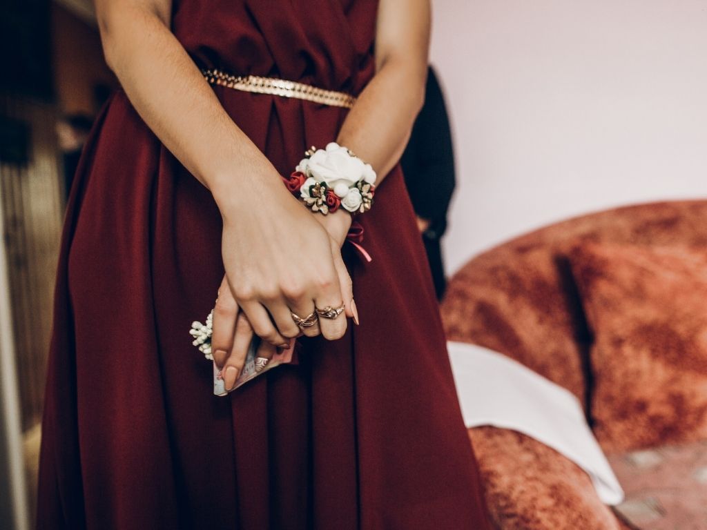 Aufgaben einer Trauzeugin - Die rechte Hand der Braut sein
