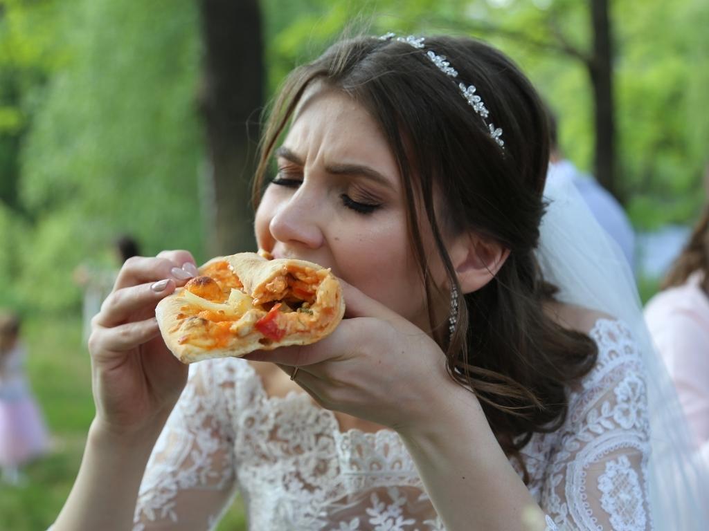 Hochzeit feiern während Corona Ideen - Hochzeitsdinner vom Lieferdienst