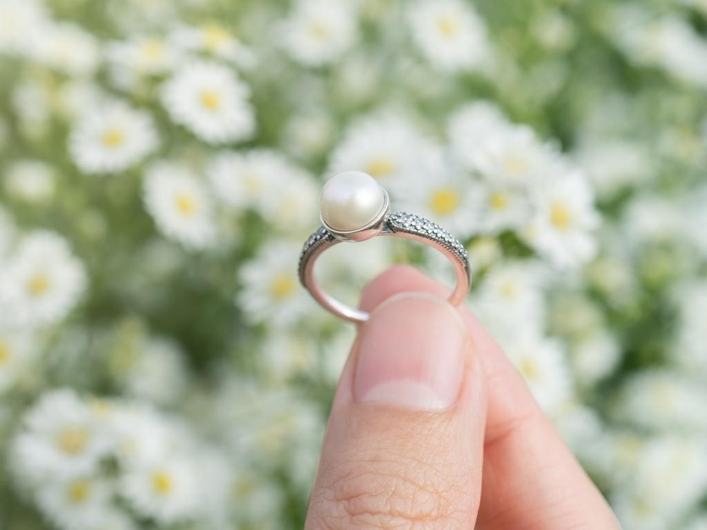 Ideen mit Perlen für die Hochzeit - Ehering mit Perle